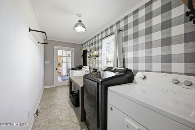 2336 Wharton Station Road, Washington, NC 27889