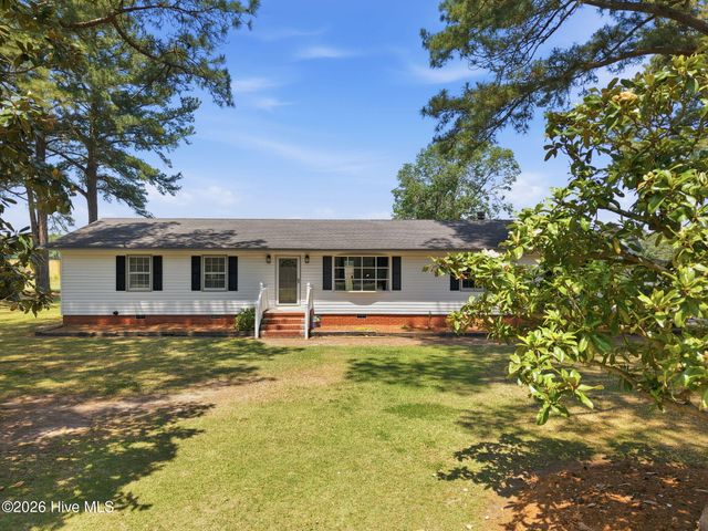 2336 Wharton Station Road, Washington, NC 27889