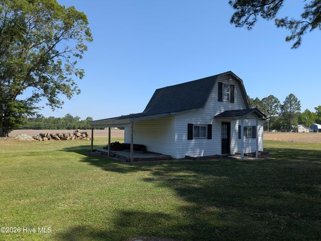 2336 Wharton Station Road, Washington, NC 27889