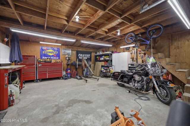 2336 Wharton Station Road, Washington, NC 27889