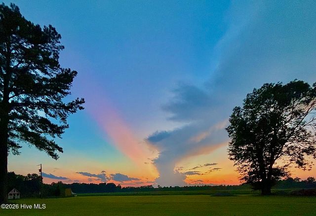 2336 Wharton Station Road, Washington, NC 27889