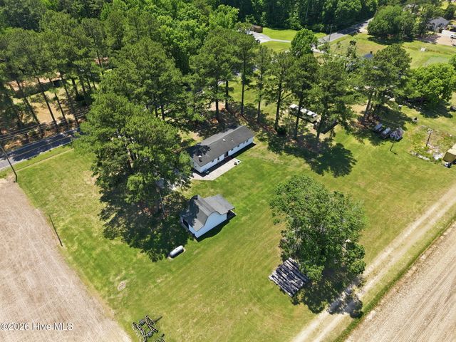 2336 Wharton Station Road, Washington, NC 27889