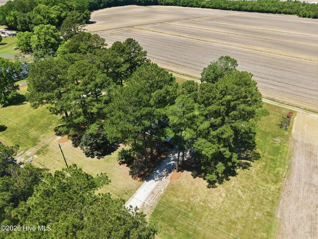 2336 Wharton Station Road, Washington, NC 27889