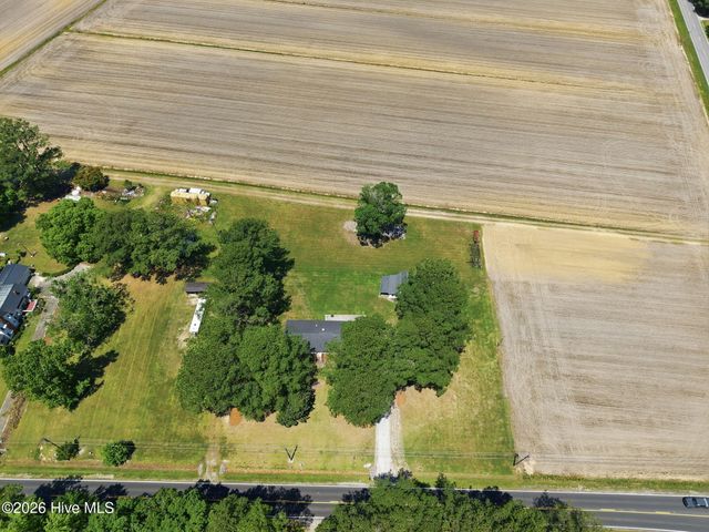 2336 Wharton Station Road, Washington, NC 27889