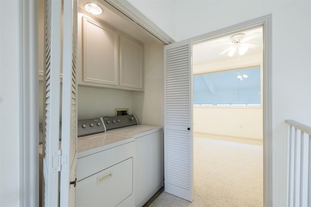 135 April Point Drive S, Conroe, TX 77356