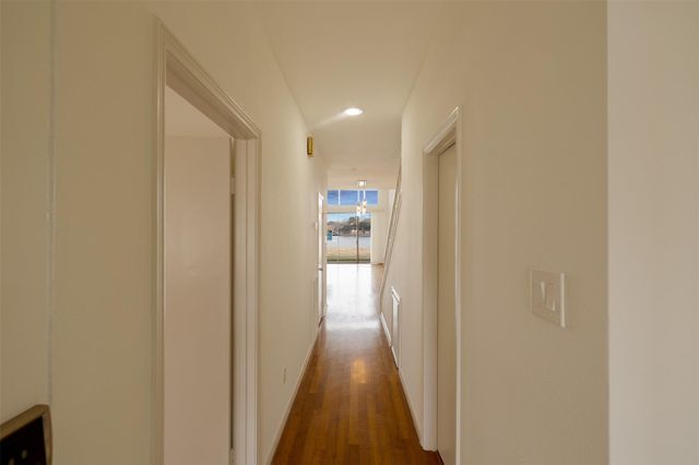 135 April Point Drive S, Conroe, TX 77356