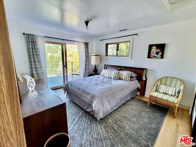 1621 Bridgeport Drive, Los Angeles, CA 90065