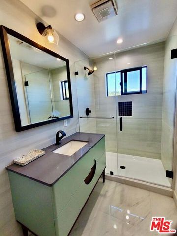 1621 Bridgeport Drive, Los Angeles, CA 90065
