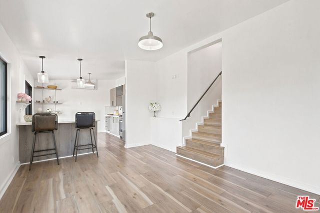 1621 Bridgeport Drive, Los Angeles, CA 90065