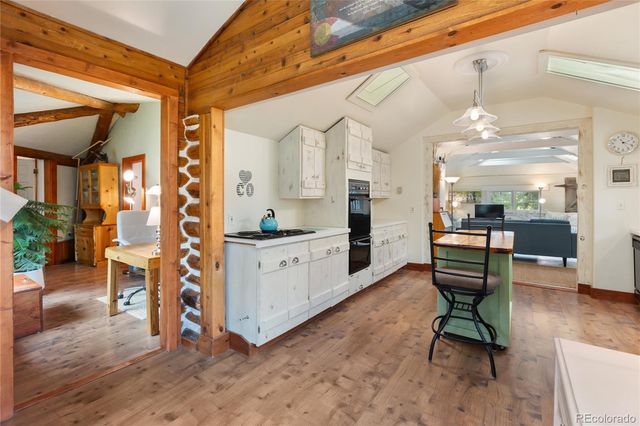 135 Daniwood Grove, Florissant, CO 80816