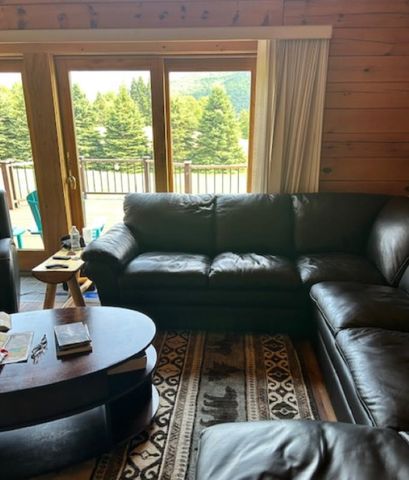 32 King's Highway, Colebrook, NH 03576