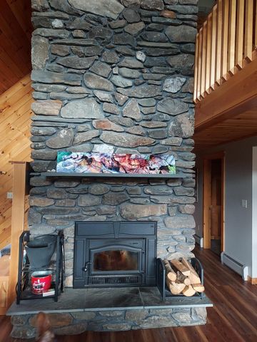 32 King's Highway, Colebrook, NH 03576