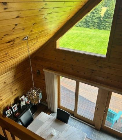 32 King's Highway, Colebrook, NH 03576