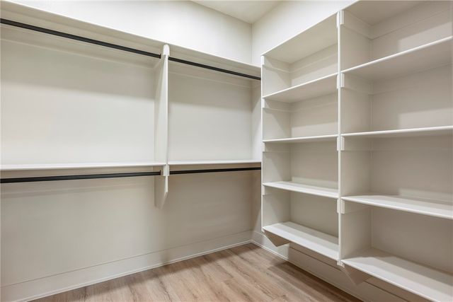 19 Carsphairn Lane, Bella Vista, AR 72715