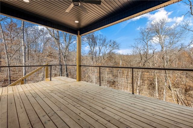 19 Carsphairn Lane, Bella Vista, AR 72715