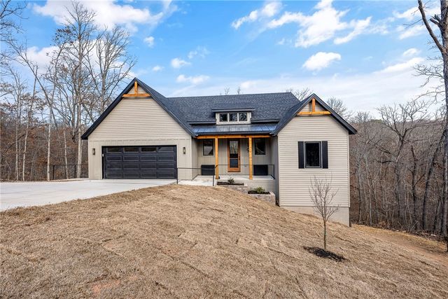 19 Carsphairn Lane, Bella Vista, AR 72715