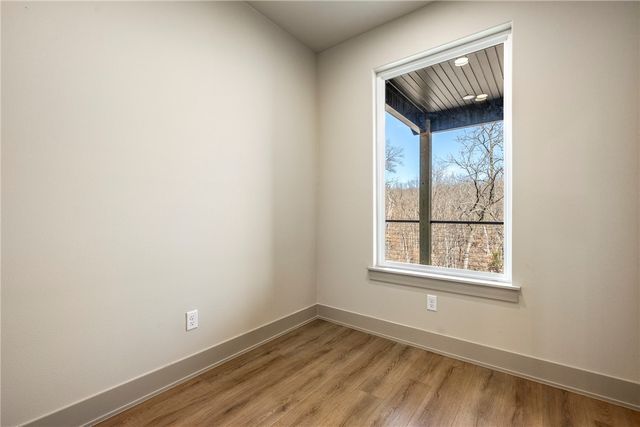 19 Carsphairn Lane, Bella Vista, AR 72715