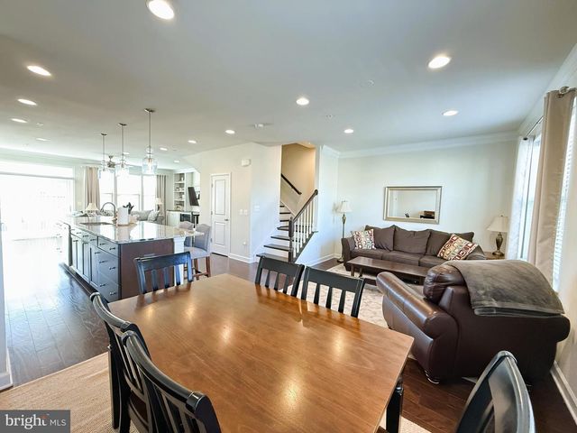 3509 FLATWOODS DR, Frederick, MD 21704