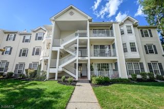 56 Amethyst Way 1018, Franklin Twp., NJ 08823