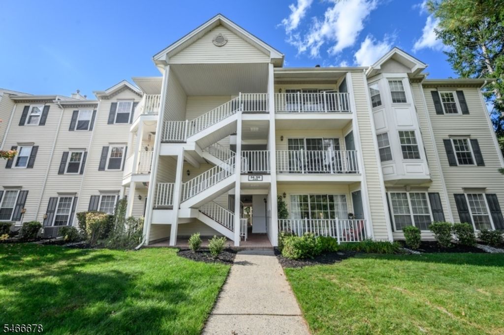 56 Amethyst Way 1018, Franklin Twp., NJ 08823 — exterior