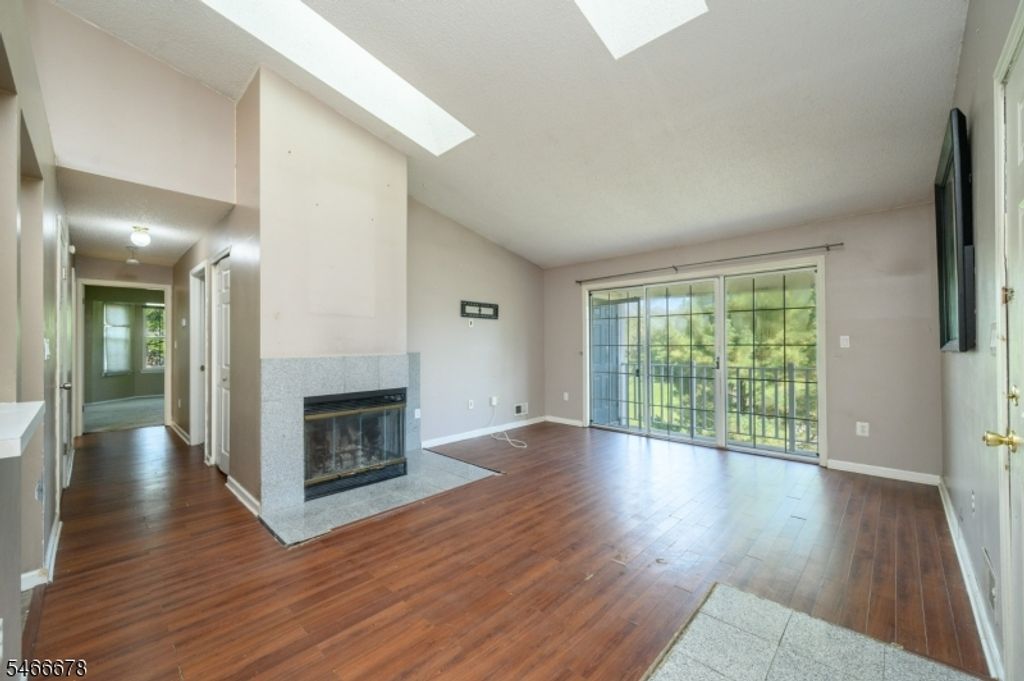 56 Amethyst Way 1018, Franklin Twp., NJ 08823 — photo 3