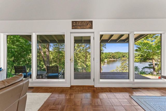 S589 Mockingbird Court, La Valle, WI 53491