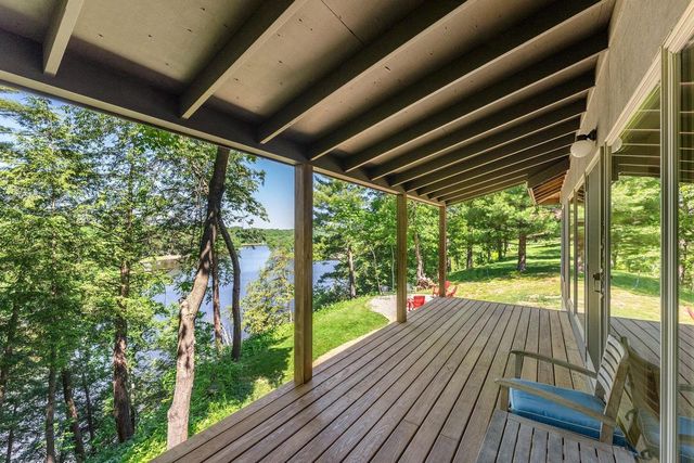 S589 Mockingbird Court, La Valle, WI 53491