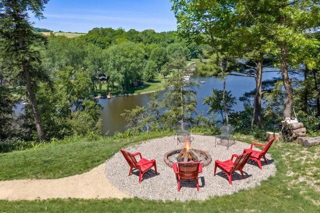 S589 Mockingbird Court, La Valle, WI 53491