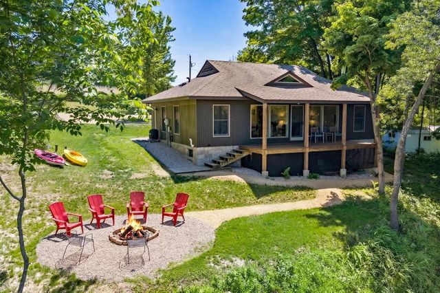 S589 Mockingbird Court, La Valle, WI 53491