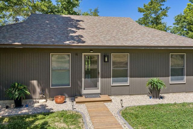 S589 Mockingbird Court, La Valle, WI 53491