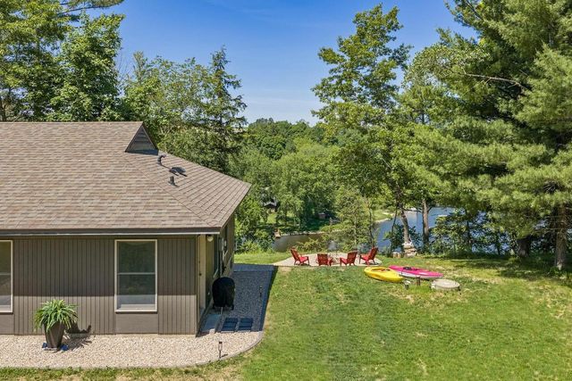 S589 Mockingbird Court, La Valle, WI 53491