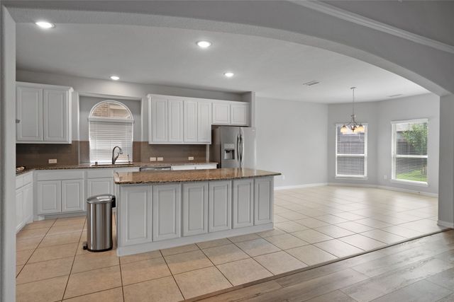 1013 Meadowlark Avenue, Forney, TX 75126