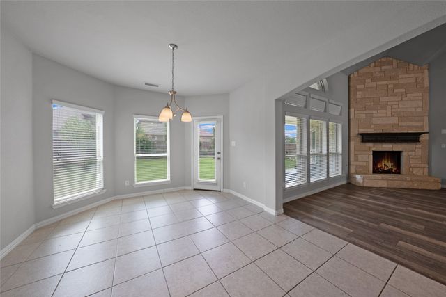 1013 Meadowlark Avenue, Forney, TX 75126