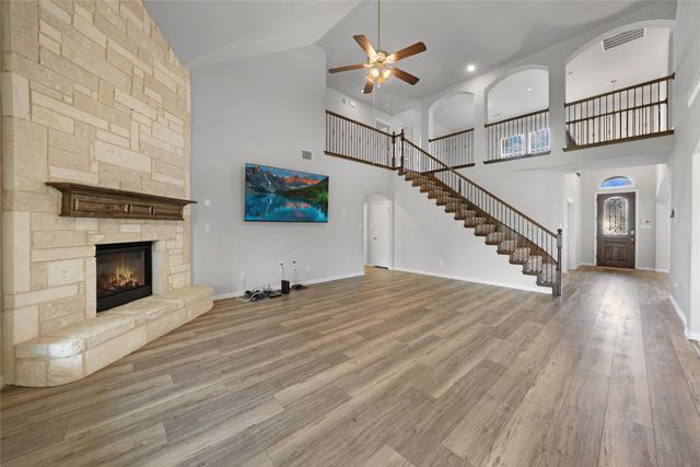 1013 Meadowlark Avenue, Forney, TX 75126