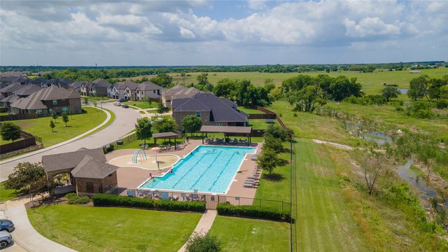 1013 Meadowlark Avenue, Forney, TX 75126