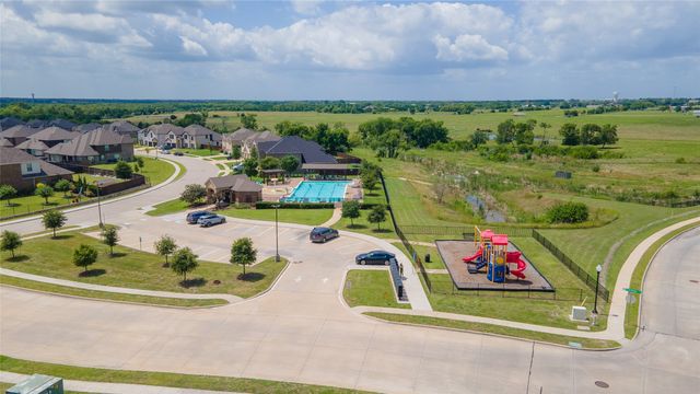 1013 Meadowlark Avenue, Forney, TX 75126
