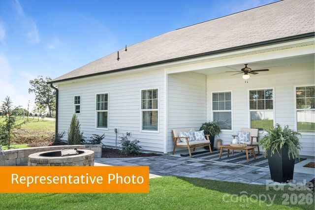 12184 Muscadine Court, Midland, NC 28107