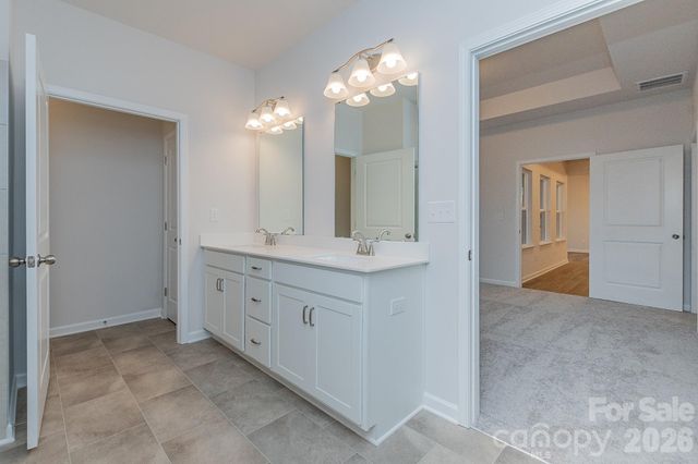 12184 Muscadine Court, Midland, NC 28107