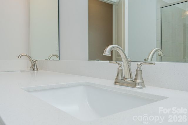 12184 Muscadine Court, Midland, NC 28107