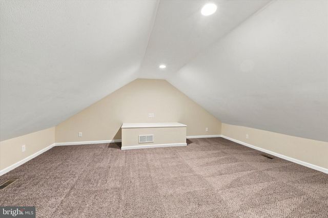 803 MAPLE LN, Aston, PA 19014