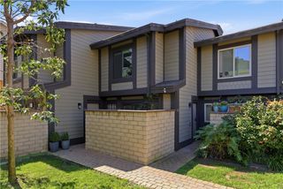 1095 Mesa Bluff, Costa Mesa, CA 92627