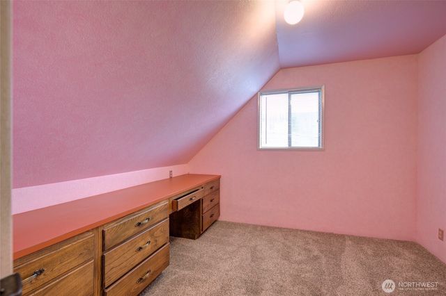 446 Eklund Avenue, Hoquiam, WA 98550