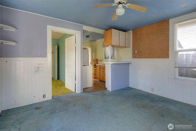 446 Eklund Avenue, Hoquiam, WA 98550