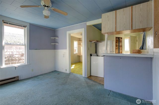 446 Eklund Avenue, Hoquiam, WA 98550