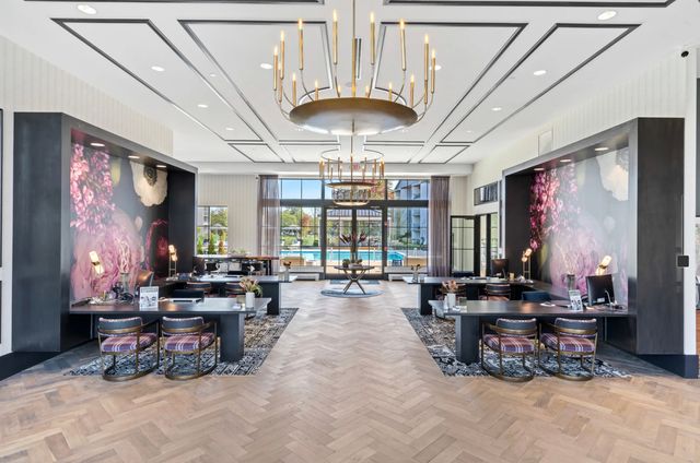 806 Foxworth Boulevard 3A, Lombard, IL 60148