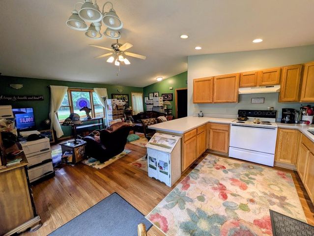 975 County Road Z, Arkdale, WI 54613