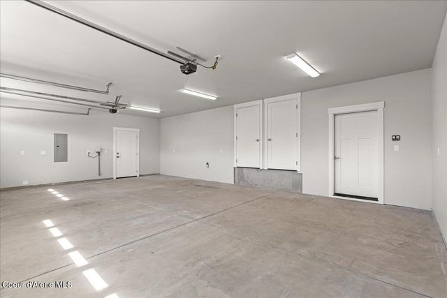 4417 W Hide Away LN, Coeur D'alene, ID 83815