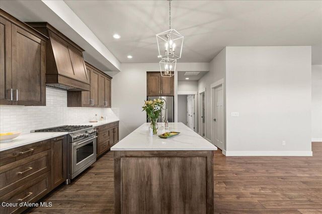 4417 W Hide Away LN, Coeur D'alene, ID 83815