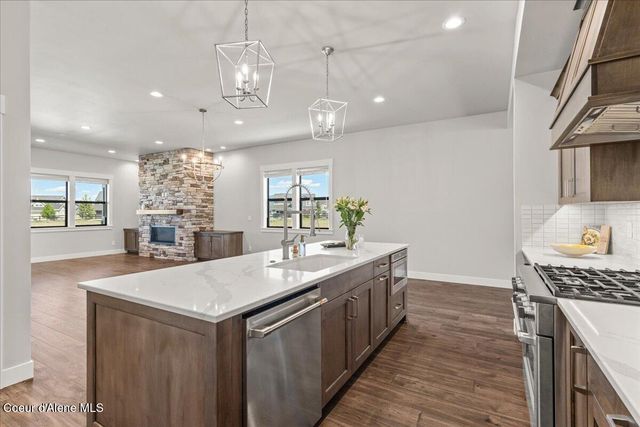 4417 W Hide Away LN, Coeur D'alene, ID 83815