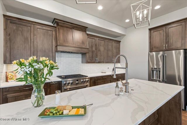 4417 W Hide Away LN, Coeur D'alene, ID 83815